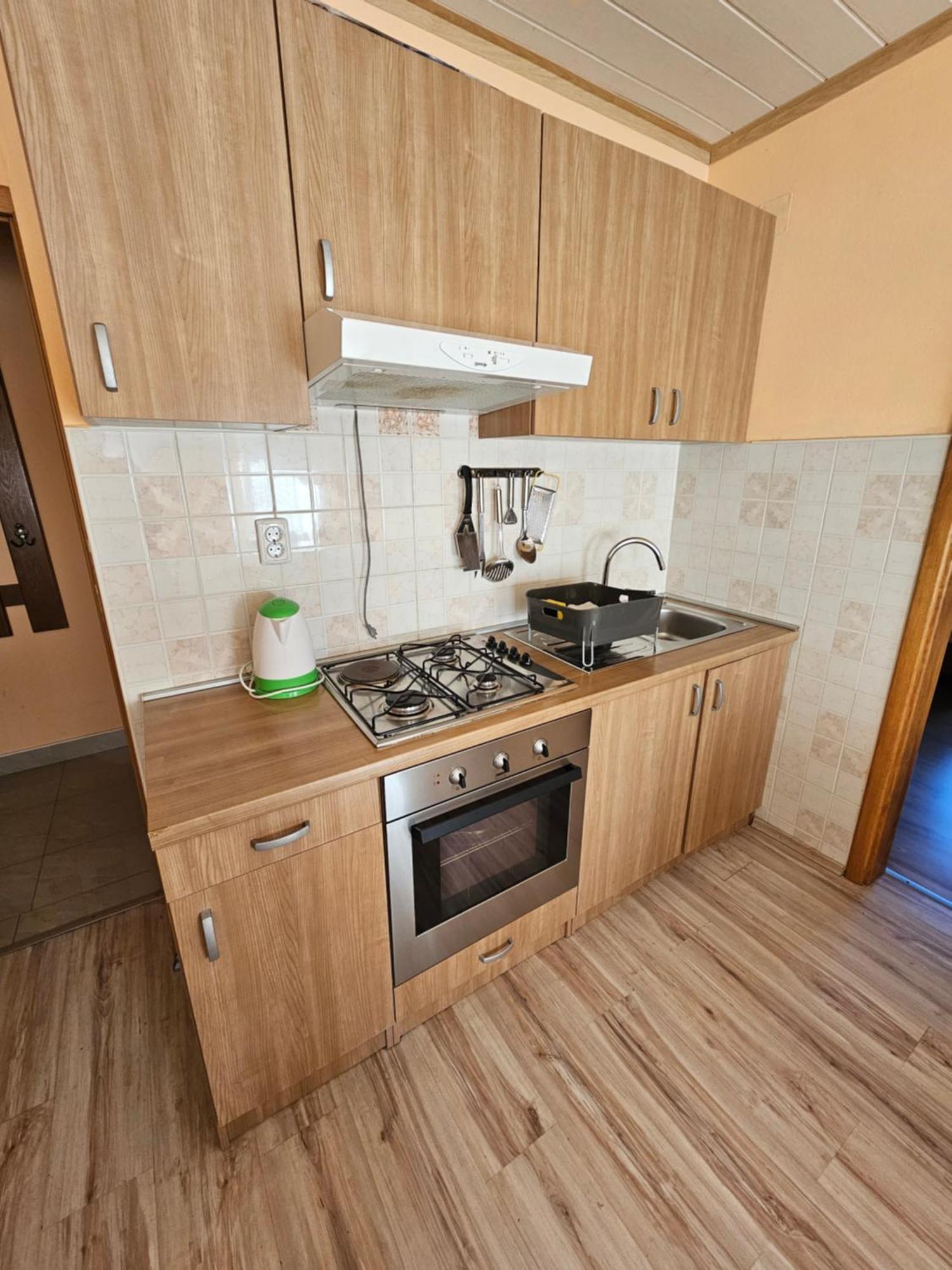 House Mirjana Hotel Smoljanac Exterior photo