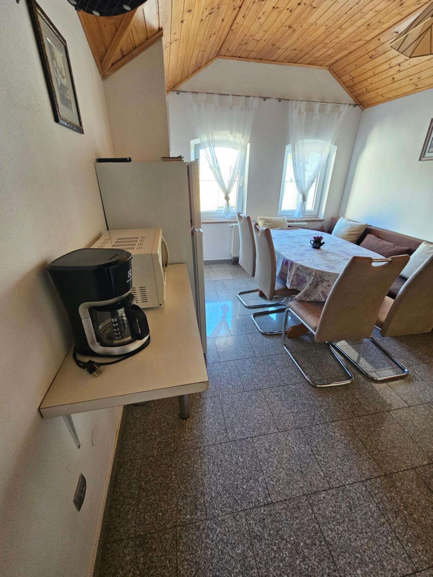 House Mirjana Hotel Smoljanac Exterior photo